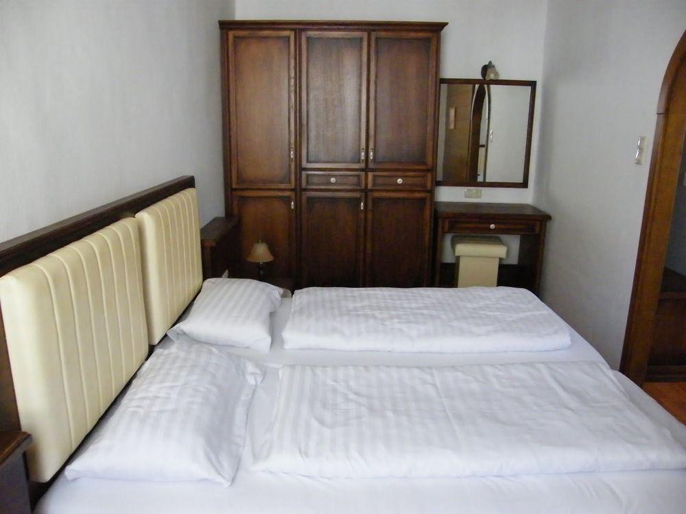 Gasthof Zum Jaegerwirt Hotel มาเรียตเซลล์ ภายนอก รูปภาพ