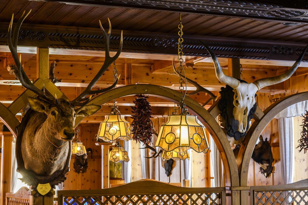 Gasthof Zum Jaegerwirt Hotel มาเรียตเซลล์ ภายนอก รูปภาพ