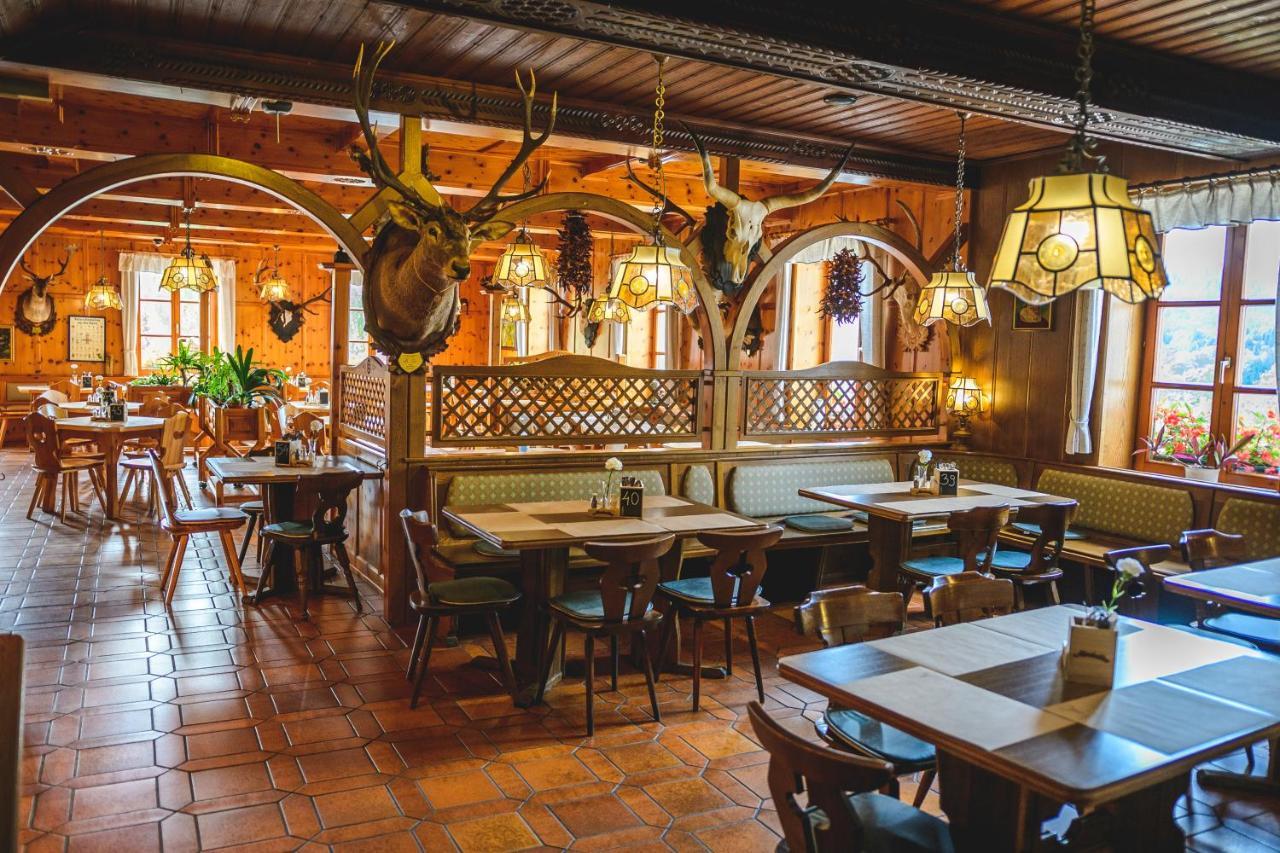 Gasthof Zum Jaegerwirt Hotel มาเรียตเซลล์ ภายนอก รูปภาพ