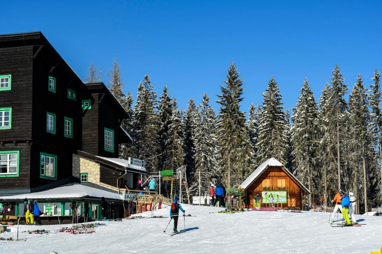 Gasthof Zum Jaegerwirt Hotel มาเรียตเซลล์ ภายนอก รูปภาพ