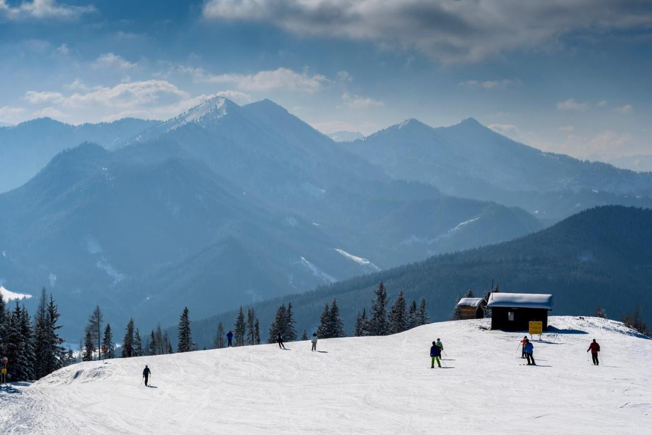 Gasthof Zum Jaegerwirt Hotel มาเรียตเซลล์ ภายนอก รูปภาพ